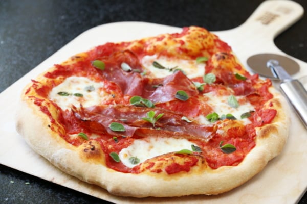 Mutti tomatsaus til pizza