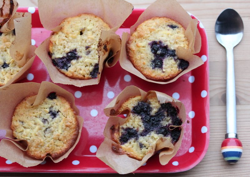 Eplemuffins med blåbær