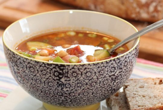 Image: Kjapp suppe med chorizo, squash og kikerter
