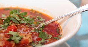 Image: Linsesuppe med kylling og paprika
