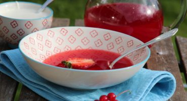 Image: JORDBÆR- OG RIPSSUPPE