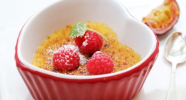 Image: CRÈME BRÛLÈE MED PASJONSFRUKT