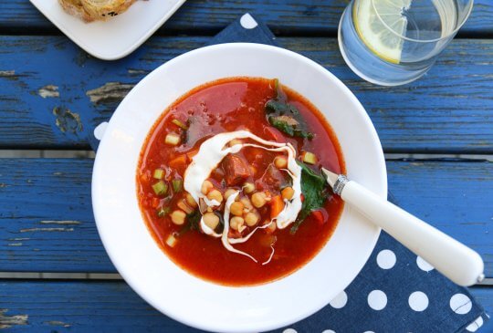 Image: SMAKFULL SUPPE MED CHORIZO, KIKERTER OG CHILI