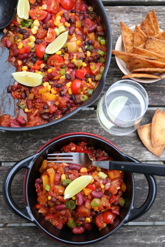 Vegetarisk bønnegryte med tortillachips TM2