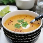 Spicy gulrotsuppe med røde linser