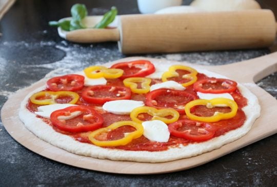 Image: PIZZA MED PEPPERONI OG PAPRIKA