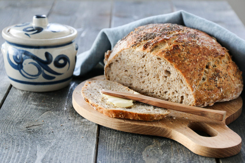 Eltefritt fullkornsbrød med chiafrø