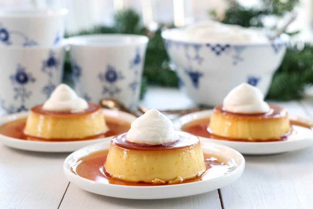 Karamellpudding med appelsinsaus