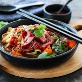 Image: NUDELSUPPE MED ROASTBIFF