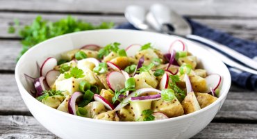 Image: POTETSALAT MED SENNEPSVINAIGRETTE