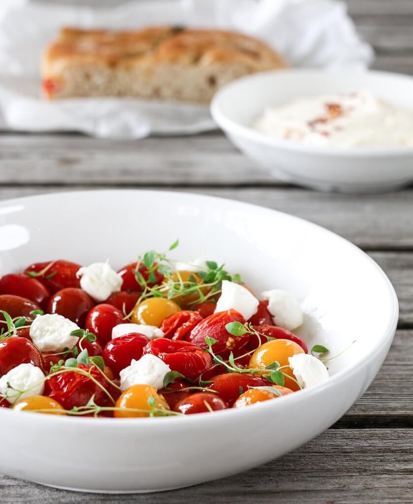 Lun tomatsalat med mozzarella