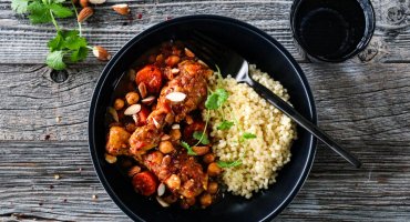 Image: KYLLINGGRYTE MED KIKERTER OG APRIKOS