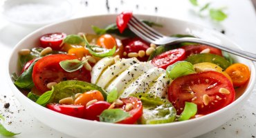 Image: CAPRESE – TOMATSALAT MED MOZZARELLA