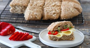 Image: ELTEFRITT LANGPANNEBRØD MED HAVRE