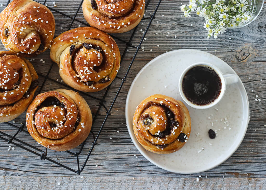 Kanelboller med rosiner