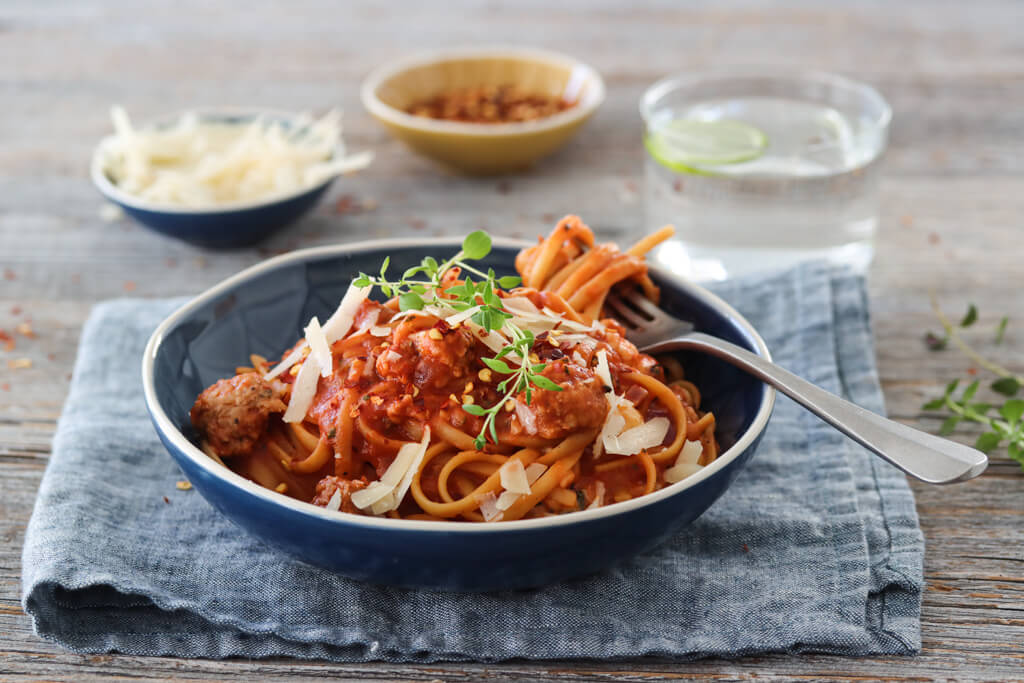 One pot-pasta med kjøttboller og squash