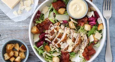 Image: CÆSARSALAT MED KYLLING