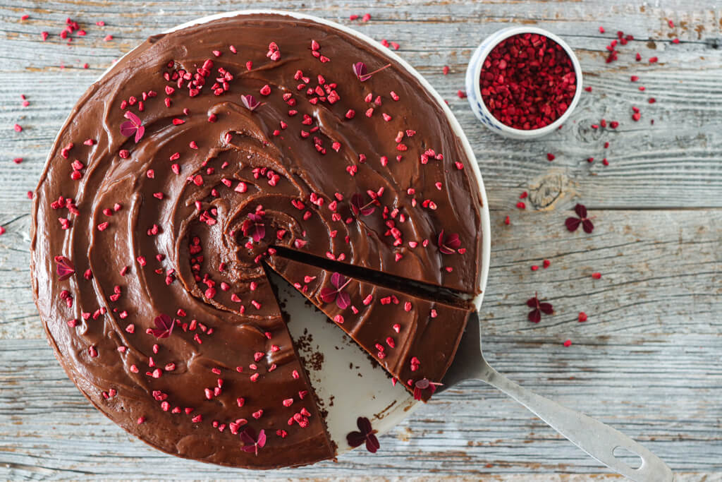 Saftig sjokoladekake med sjokoladeglasur