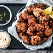 Image: KYLLING KARAAGE MED TO DIPSAUSER