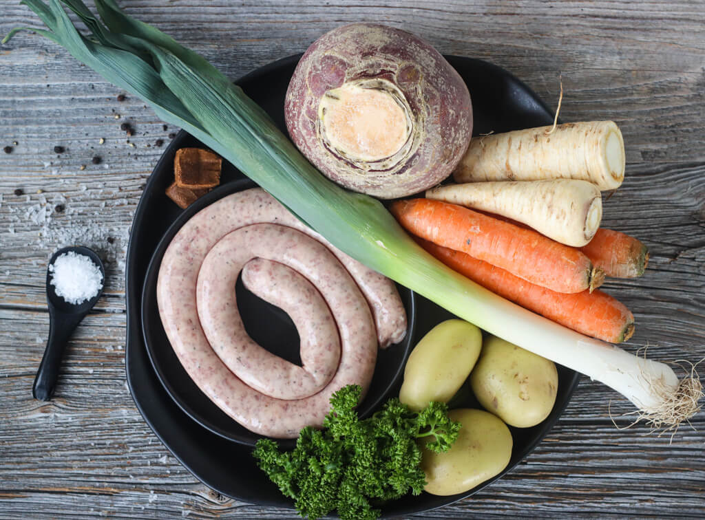 Grønnsaksuppe med kjøttboller