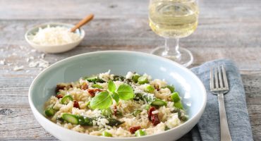 Image: RISOTTO MED ASPARGES OG TOMAT