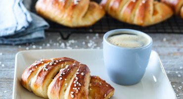 Image: APRIKOSRULLER MED HVIT SJOKOLADE