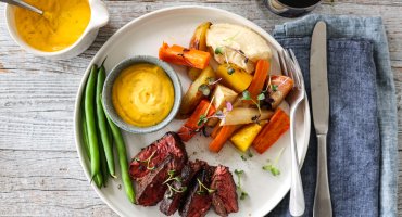 Image: NYRETAPP MED BEARNAISESAUS OG ROTGRØNNSAKER – AMOI