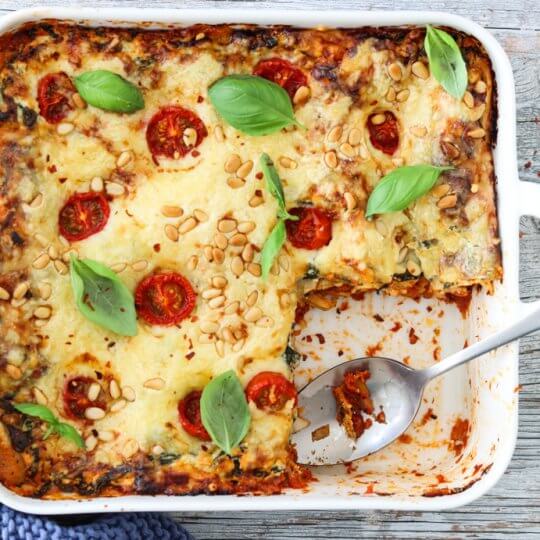Image: VEGETARLASAGNE MED SPINAT, RICOTTA OG TOMAT