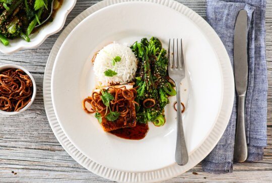 Image: THAI-TORSK MED BROKKOLINI OG SPRØ LØK