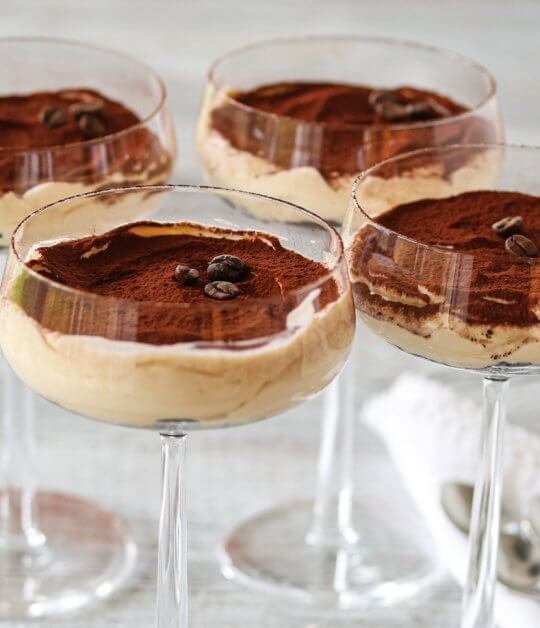 Image: OSTEKAKE PÅ GLASS MED KAFFEKREM