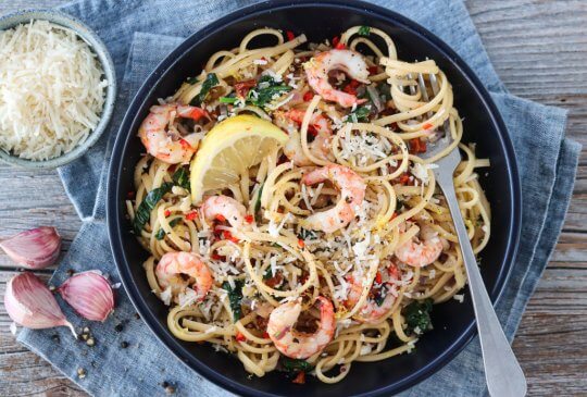 Image: SPAGETTI MED REKER, TOMAT OG CHILI