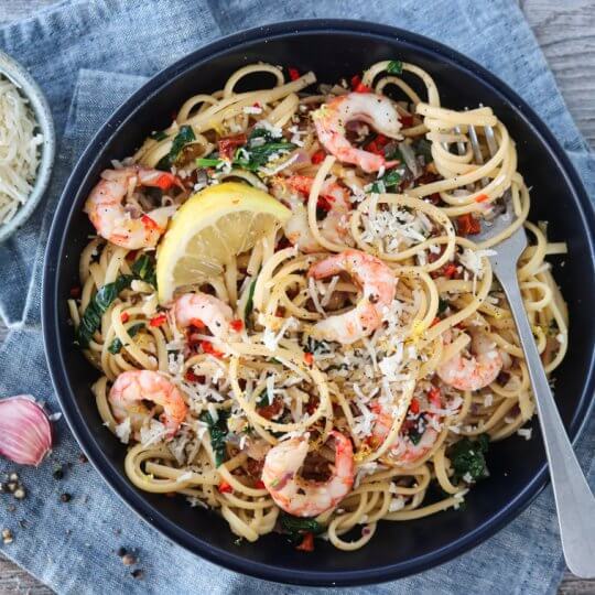 Image: SPAGETTI MED REKER, TOMAT OG CHILI