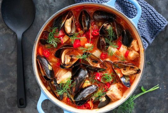 Image: FRANSK FISKEGRYTE MED SEI OG BLÅSKJELL