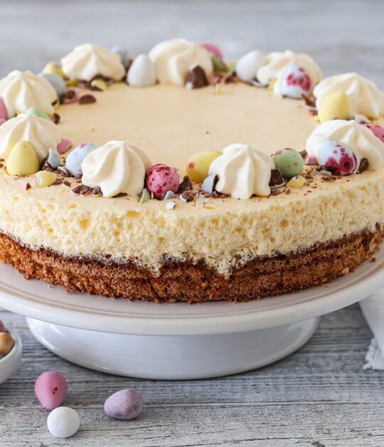 Image: MANDELBUNN MED SITRONFROMASJ OG SJOKOLADEEGG